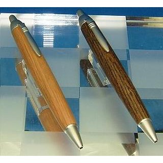 

Ballpoint PREMIUM Uni-ball PURE-MALT original Oak-Wood