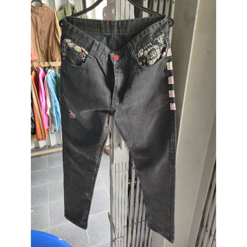 LEVIS X FRAGMENT X CLOTH JEANS