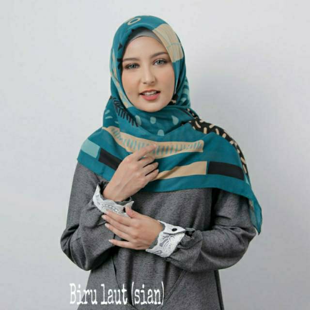 Mezora Scarf Arun 10Varian Warna