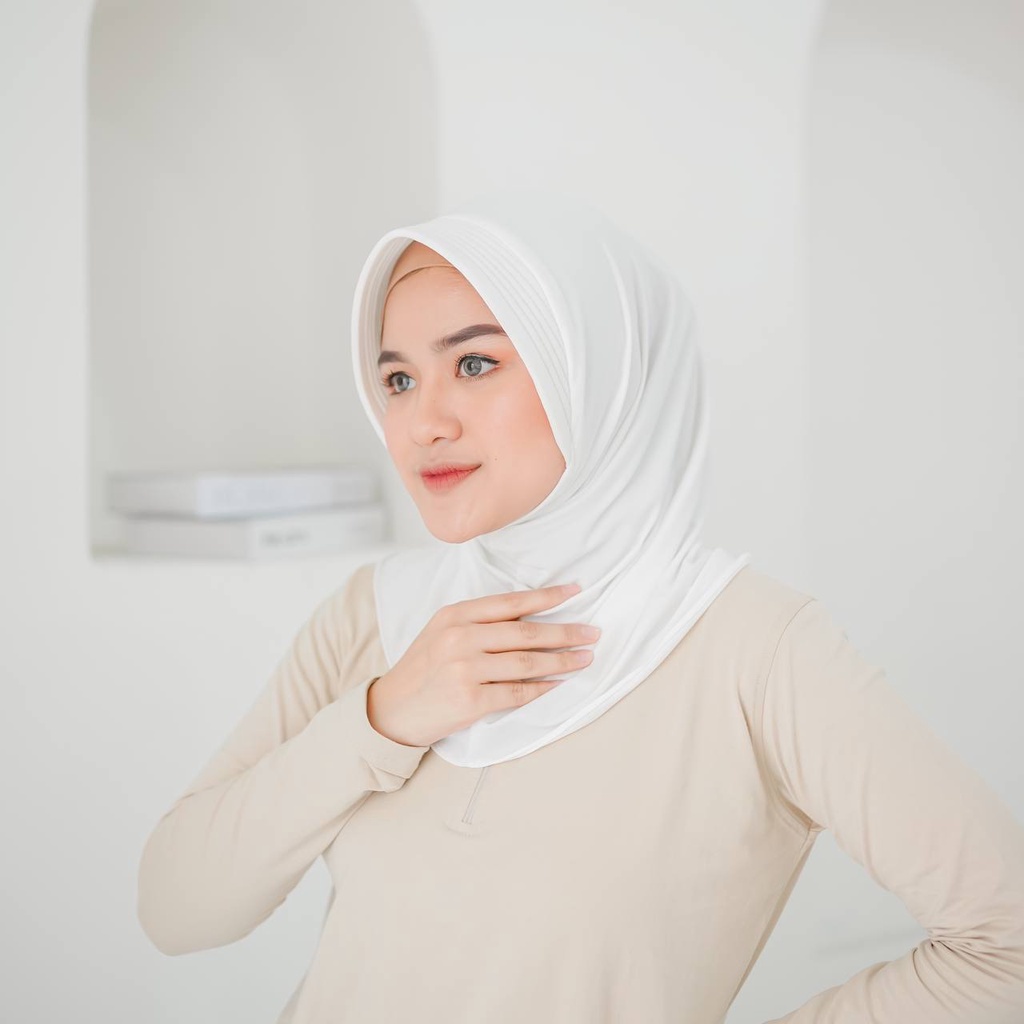 Bergo Sport Hijab Olahraga Premium / Bergo Sport Jersey Premium / Hamidah bergo S /Bergo pad s-BROKENWHITE