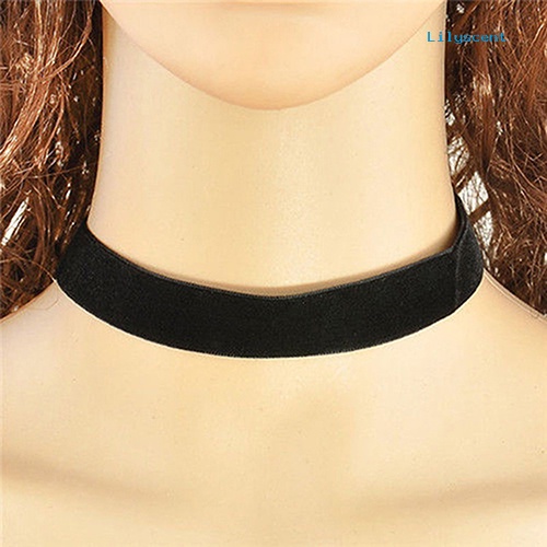 LADY BLACK Kalung Choker Bahan Velvet Warna Hitam Gaya Retro Gothic Untuk Wanita