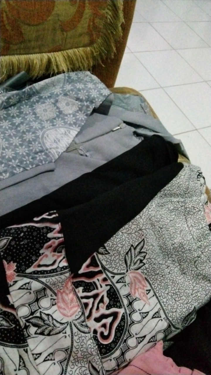 Atasan Batik Dolby Dolbi Dobby Doby Tenun Sutra Tulis Halus Katun Atbm Baron ,sarombit Atasan