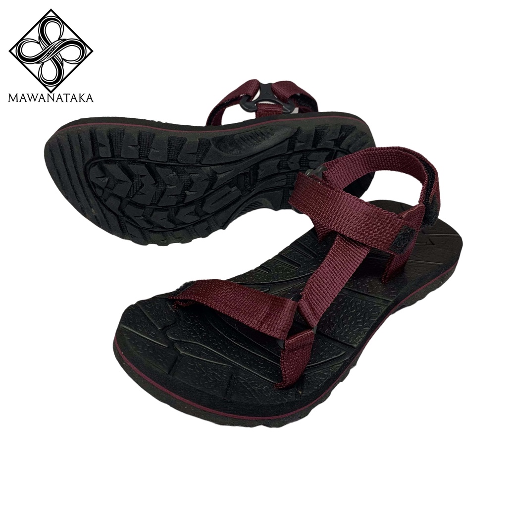 Sandal Gunung Pria Wanita Maroon Spesial Sepatu Pria Sandal Trend 2021 Pria Sepatu Pria Terbaru 2021