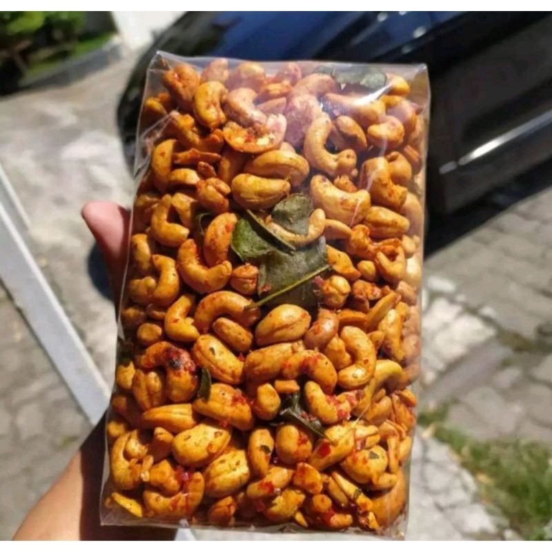 

(1KG)KACANG METE MATANG RASA PEDAS MANIS-KACANG METE PEDAS ASLI WONOGIRI-KACANG METE RASA PEDAS MANIS