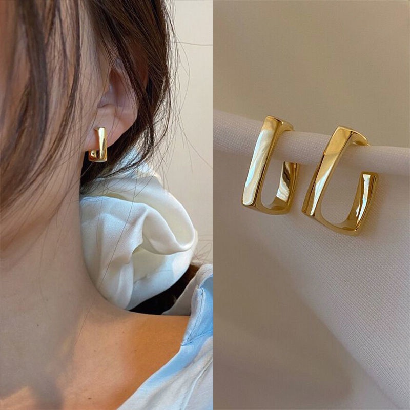 Anting Stud Bentuk Persegi Bahan Stainless Steel Untuk Wanita