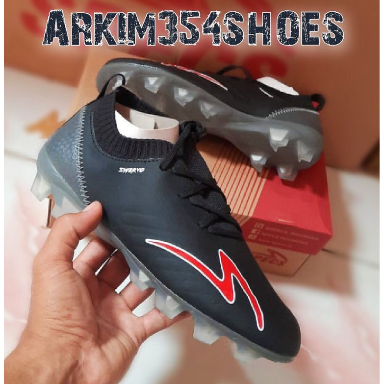 SEPATU SEPAKBOLA SPECS SWERVO GALACTICA ELITE FG BLACK DARK COOL GREY EMPEROR RED 100% ORIGINAL