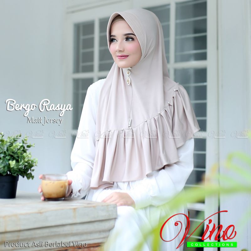 //BERGI CLARISA//ORY LIANA HIJAB//