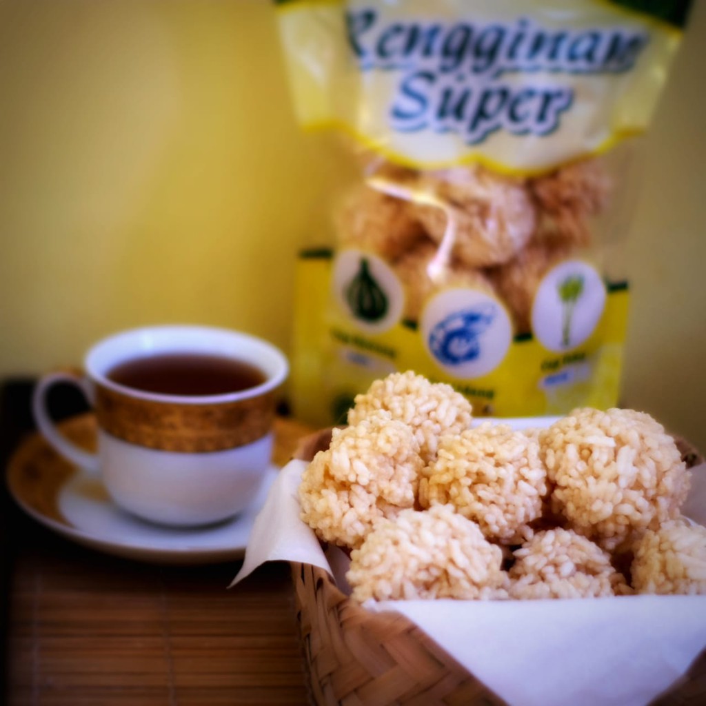 

Rengginan Super Goreng Cap Bawang Rasa Asin