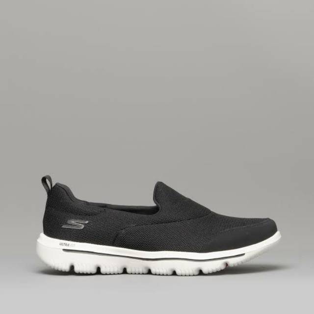 Skechers Women Go Walk Evolution Ultra