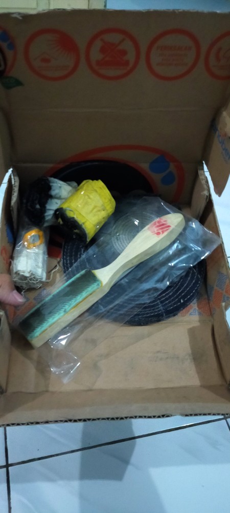 Kain Poles Blacu Untuk Finishing Celah Sirip