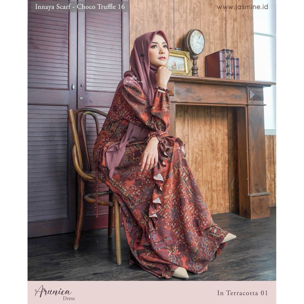 ARUNICA Dress - Jasmine by Lidiahadiwinoto