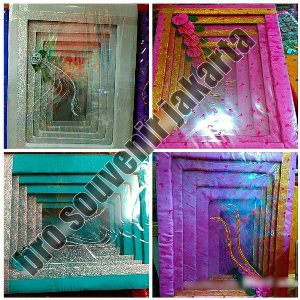 

Jual Kotak Hantaran Seserahan pita mute isi 5 murah Diskon