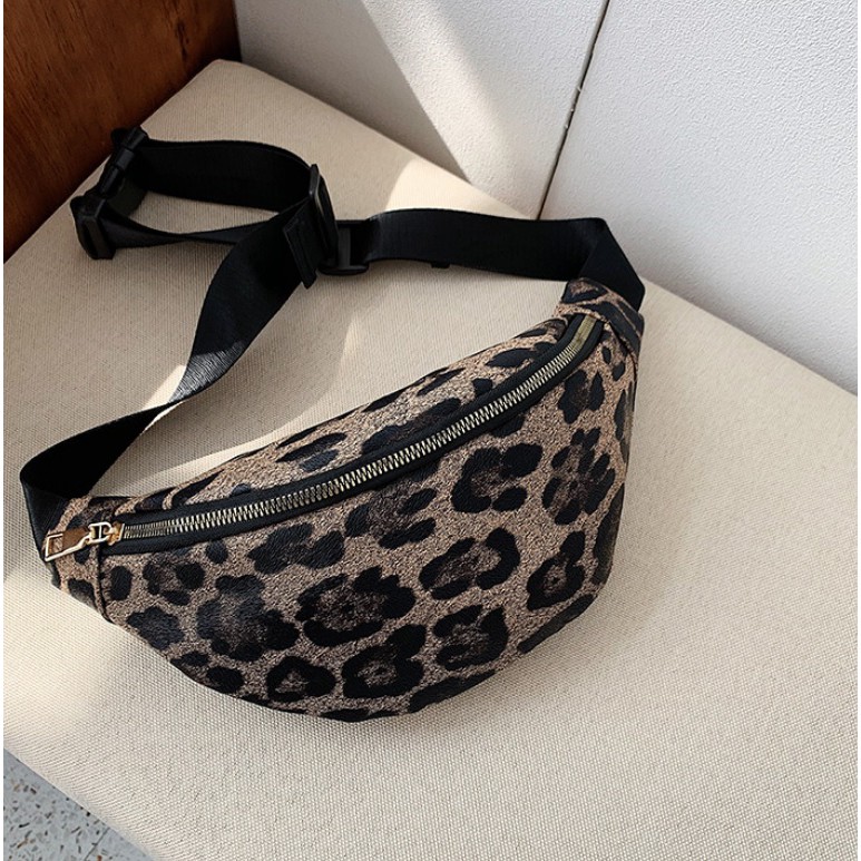 JK  442 1KG MUAT 4PCS WAISTBAG WANITA IMPORT