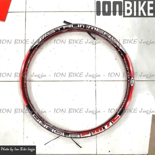 Sepasang Velg Strummer Enduro 27.5 32 Hole Red Anodize rim Rims 32h