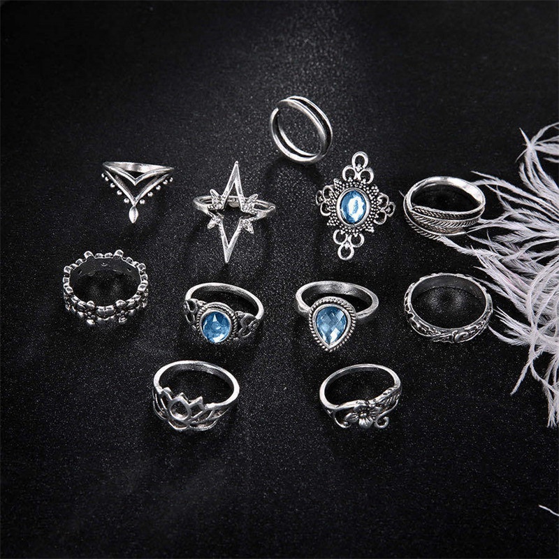 11pcs / Set Cincin Desain Ukiran Bulu Kupu-Kupu Daun Langit Berbintang Aksen Berlian Permata Untuk Wanita Butterfly