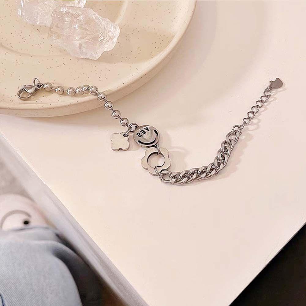 Mxbeauty Smiley Gelang Kepribadian Manis Bunga Perhiasan Fashion Rantai Berlubang Gadis Minimalis Gaya Korea Bracelet