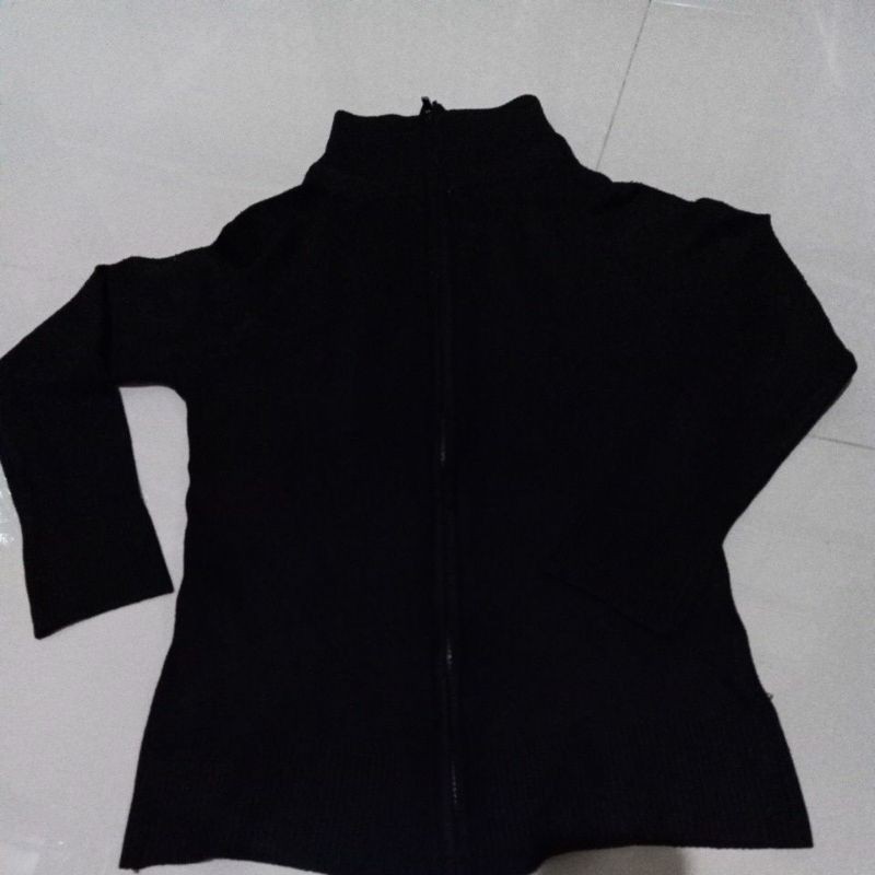 PRELOVED BAJU WANITA/PRELOVED JAKET RAJUT WANITA