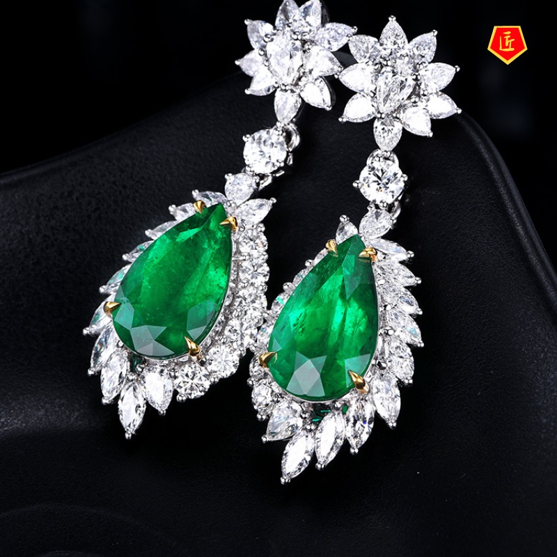 [Ready Stock]Luxury Fashion Colored Gems Earrings Exaggerated