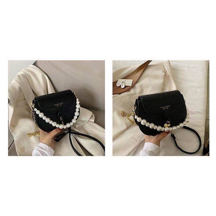 Tas Selempang Wanita Import 172943 (1 KG MUAT 2)