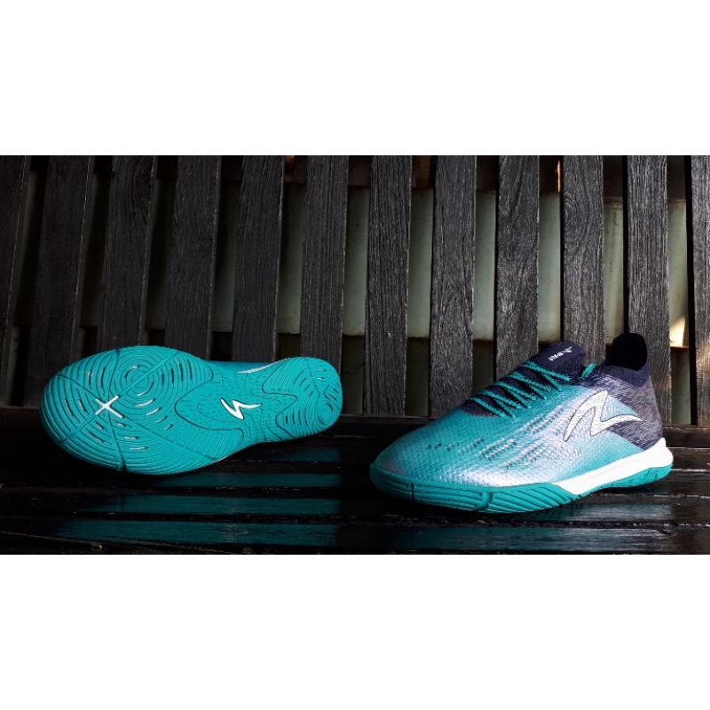 Sepatu Futsal Specs Alpha Elite IN Blue