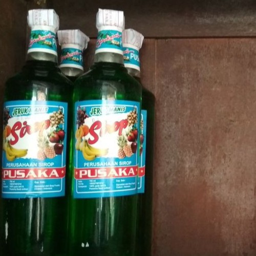 

Sirup Pusaka Cirebon / Sirup Khas Cirebon / Sirup Asli Cirebon / minuman sirup