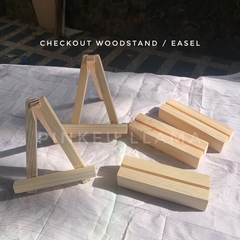 

Checkout Woodstand / Easel