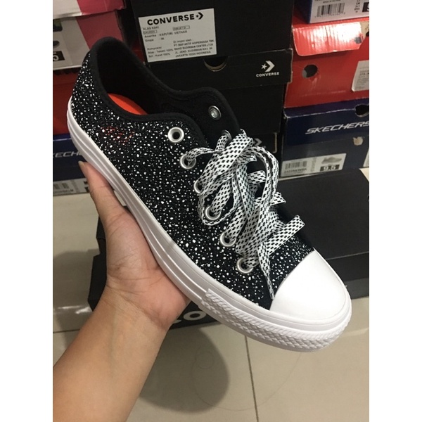 converse 570783C. converse CTAS OX black bright poppy white original
