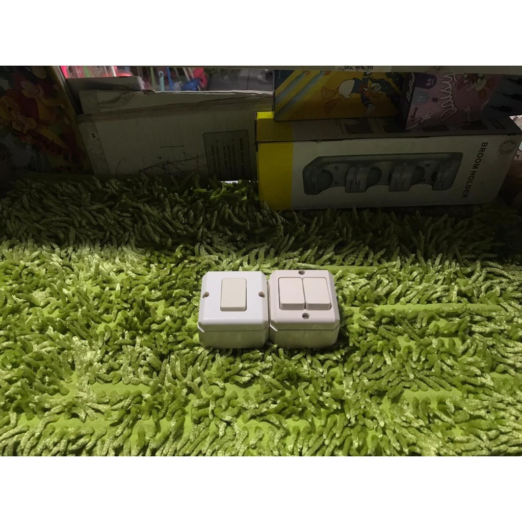 Saklar Lampu Broco 2 Tombol - Cetekan lampu - Switch On Off Lampu