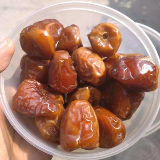 

Kurma Sukkari 250 gr merk AlQosim