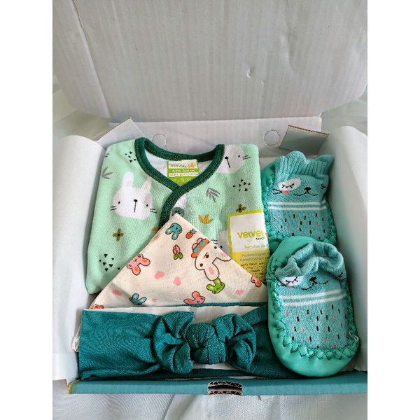 Hampers Kado Bayi Baru Lahir Newborn 0-3 bulan Velvet junior Libby  Baju  Bayi Cewek Cowok-8