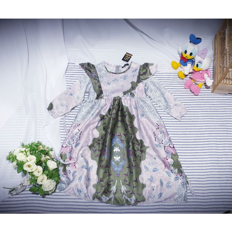Dior silk anak abu abu pink 4 tahun,baju gamis anak, baju cantik