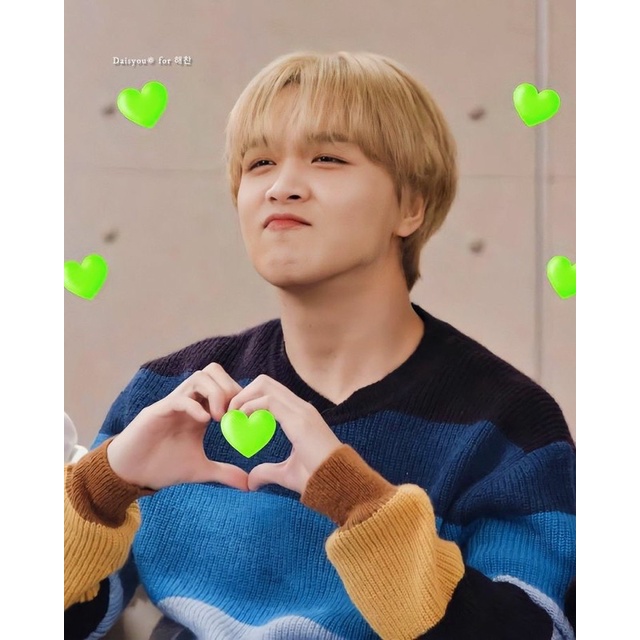 

pc taeyong booked