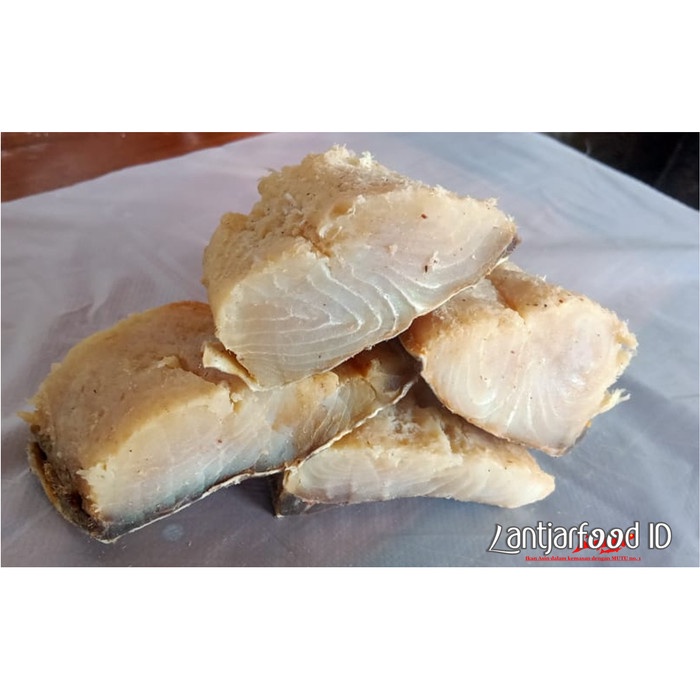 

Ikan Asin Jambal Roti Daging Super TEBAL (500gram) AR037