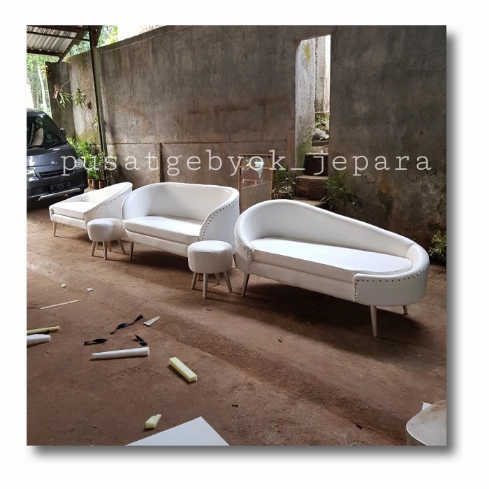 sofa pelaminan minimalis retro 2021