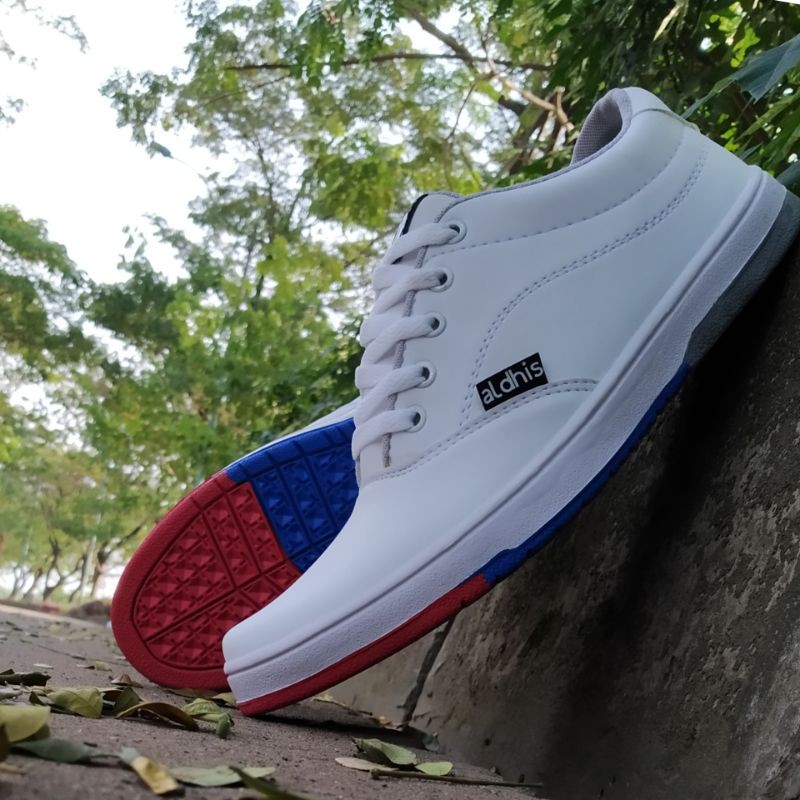 ALDHIS SW-F Sepatu Putih Pria Wanita Sneakers Original Asli Lokal Sepatu Cowok Terbaru Snekers Keren Buat Gaya dan Nongkrong