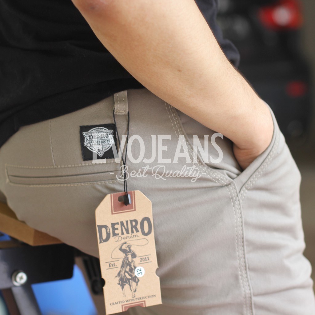 CELANA PENDEK CHINO PANTS BAHAN MELAR DAN HALUS BEST QUALITY ORIGINAL PRODUCT // EVO JEANS