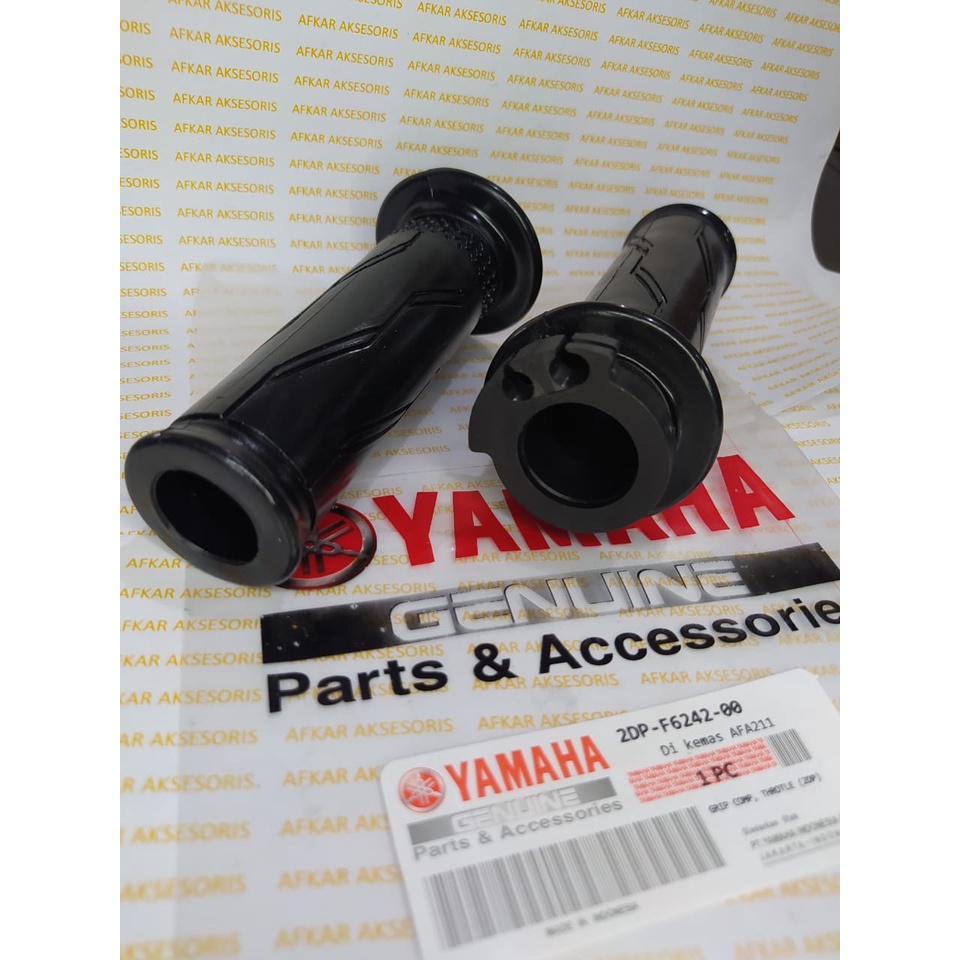 HAND GRIP SET YAMAHA NMAX LEXY AEROX FREE GO VIXION JUPITER MX (2DP)