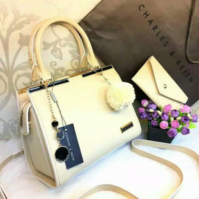 AA PO ZAHARATAS READY TAS CHARLES & KEITH TAS BATAM TAS FASION TAS IMPORT CK JESSICA SUPER