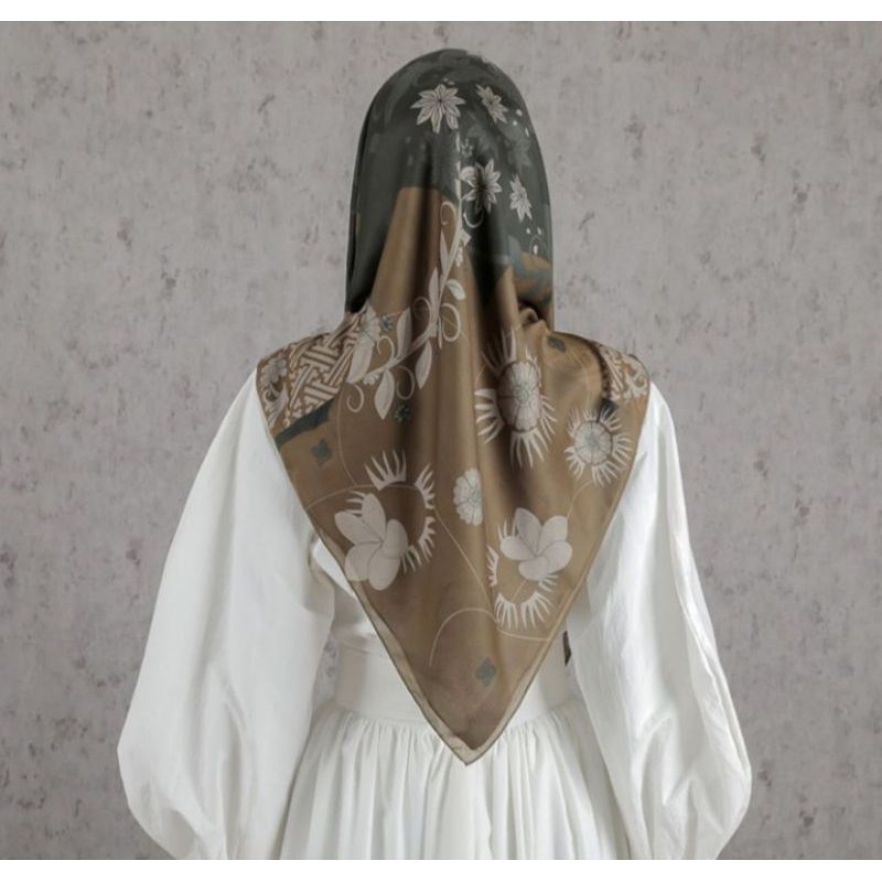 PO kesuna scarf by restu anggraini