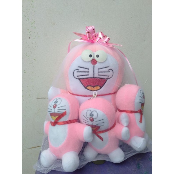 boneka hadiah ulang tahun parcel Doraemon Beranak isi 7 (2besar 5 kecil)