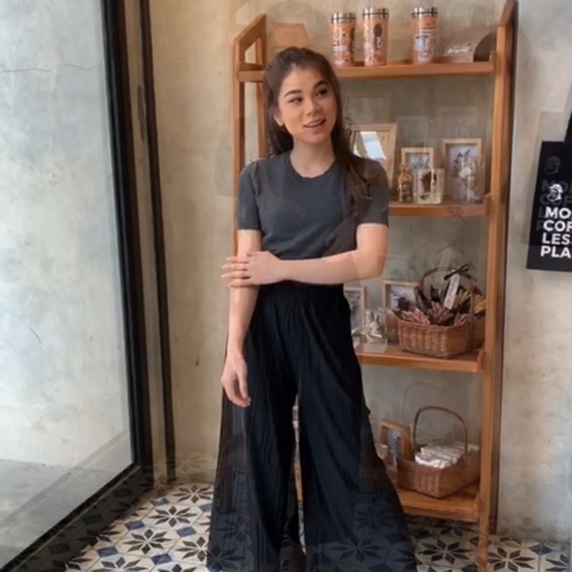 Roundneck knit Top/ rajut import murah/ rajut zara