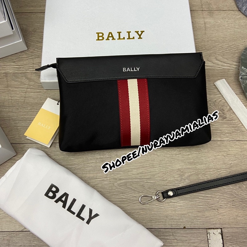 clutch pria bally with box