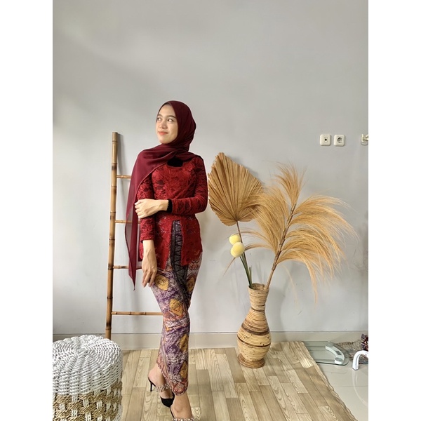 kebaya brokat sofia stretch tangan panjang ukuran M