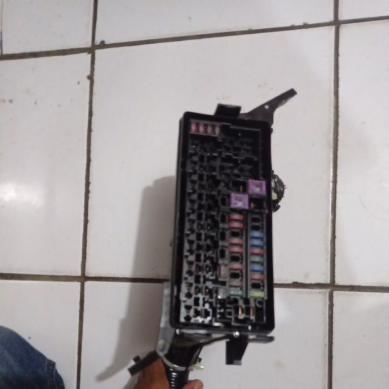 Fuse Box sekring Rumah Sikring Mobil Honda HRV Jazz Mobilio