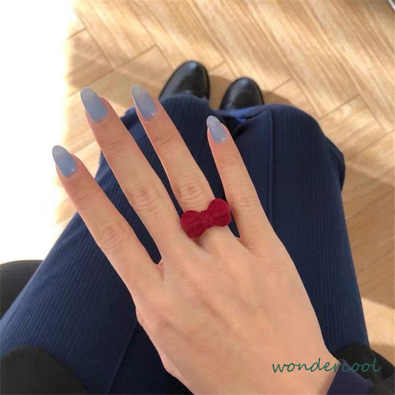 Cincin Model Terbuka Bahan Velvet Bentuk Pita Gaya Vintage Untuk Musim Dingin -Won