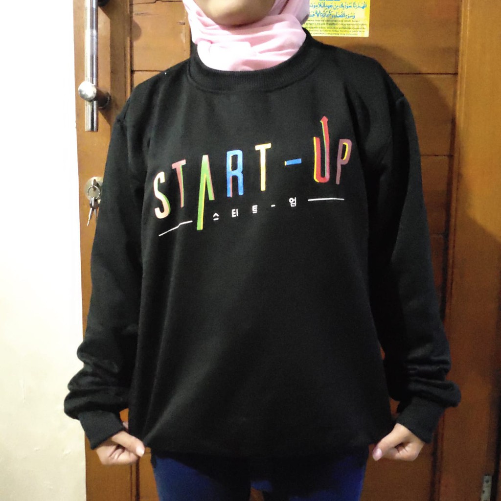 StartUp Sweater Wanita Drakor