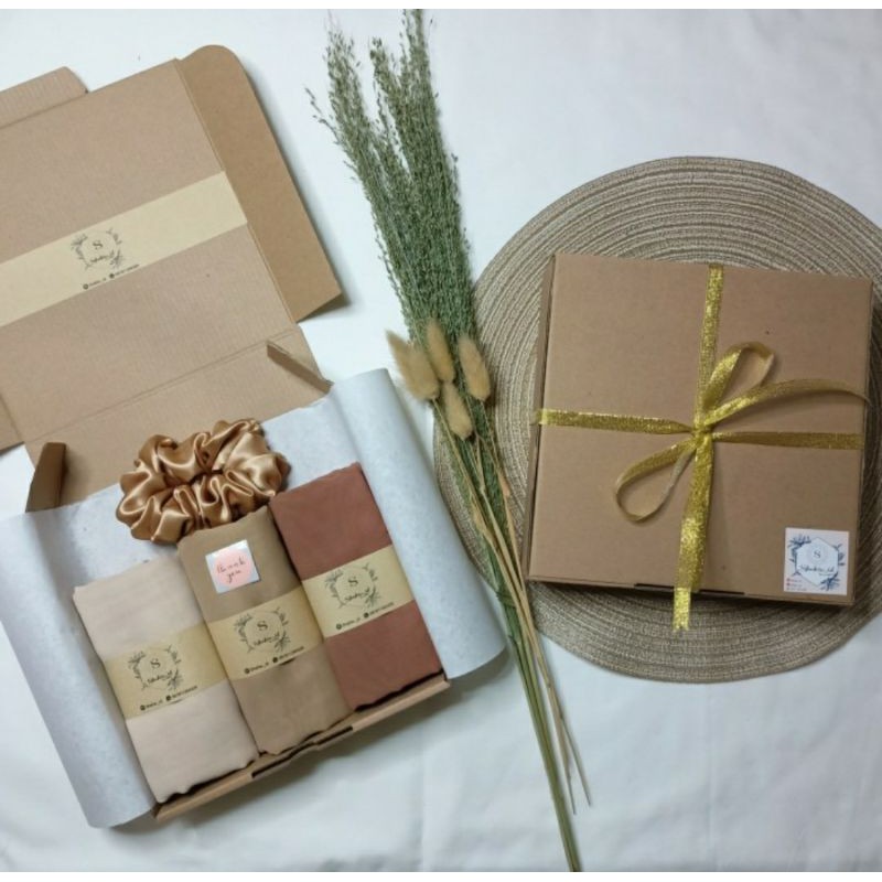 Hampers Hijab Hampers Gift Box Daily Square (3pcs+1scrunchie)