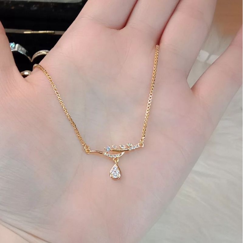 Kalung Titanium Wanita Anti Karat, Anti Alergi, Tahan lama, Di jamin REALPICT 100% dan high quality, Pilih 1 dari 4 Variasi