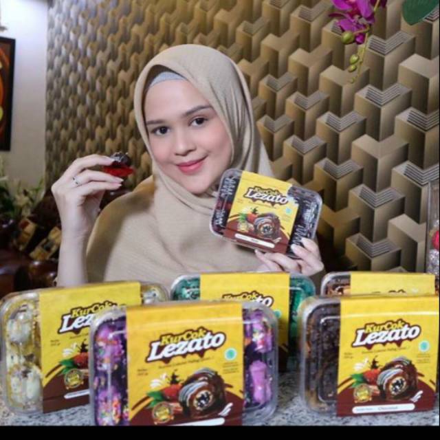 

Kurma Coklat Almond