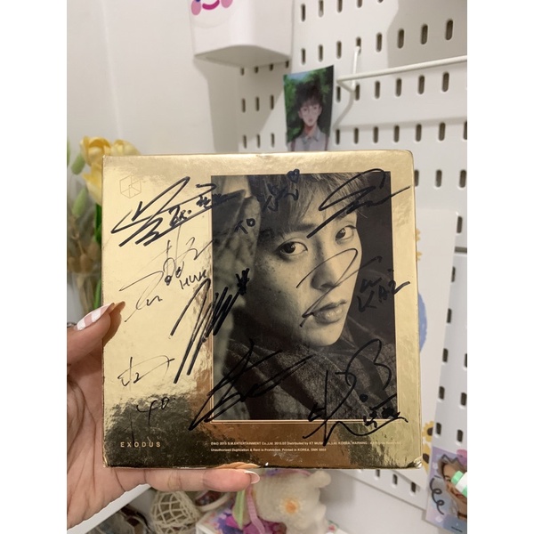 [EXODUS Signed Album] EXO Signed album cover xiumin signed 8 memb